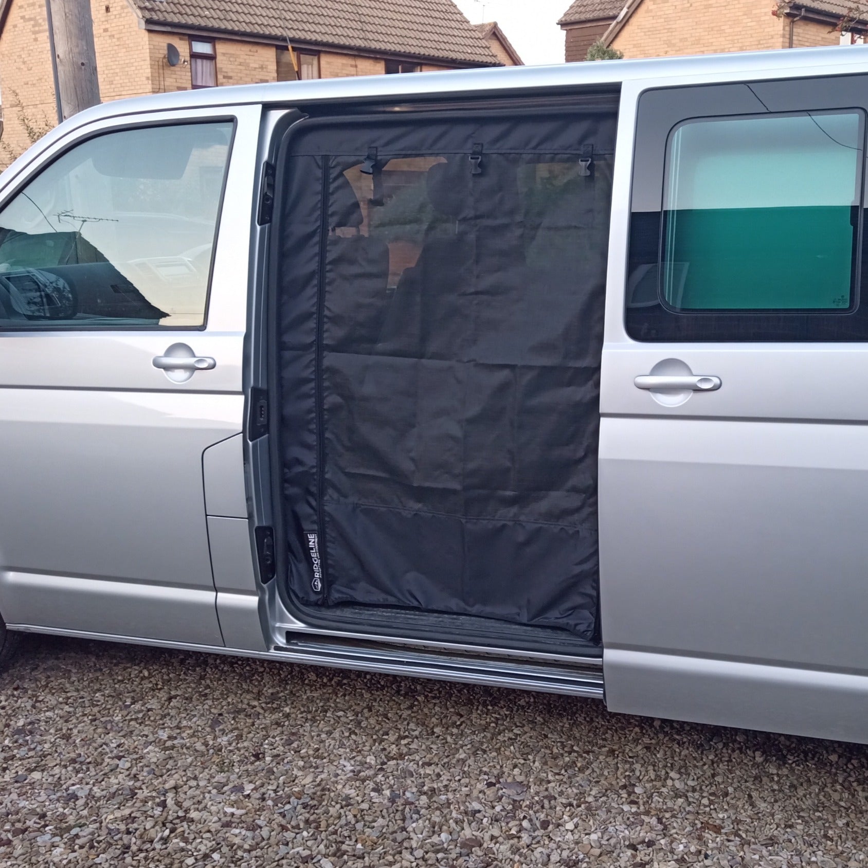 Transporter T5/T6 Ridge Line Side Door Screen