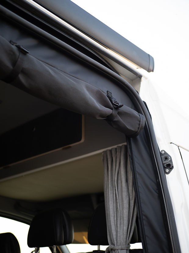 Sprinter/Crafter RidgeLine Side Door Screen